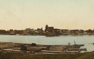 Raftsmen on Vistula River