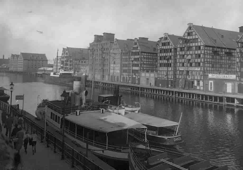 Długie Pobrzeże, Motława, Wyspa Spichrzów, Ołowianka