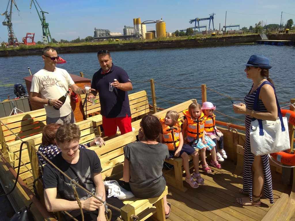 Galar Gdański, wynajem łodzi, wynajem galara, zwiedzanie stoczni, zwiedzanie gdańska