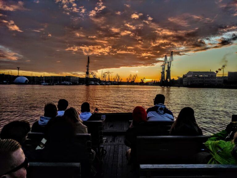 Galarem na Zachód Słońca